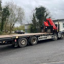 DAF CF 85 410 8x2 Hydraulic Beavertail Body with FASSI 425 Crane