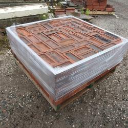 USED / RECLAIMED WITHNELL PLASTIC / ACCRINGTON BRICKS .