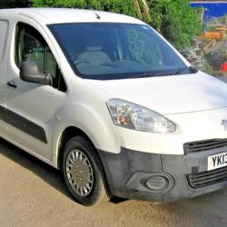 PEUGEOT PARTNER VAN 850S HDI .