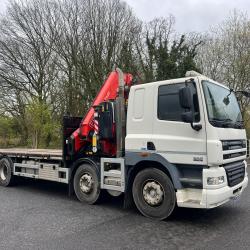 DAF CF 85 410 8x2 Hydraulic Beavertail Body with FASSI 425 Crane