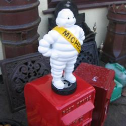 LARGE CAST IRON MICHELIN MAN