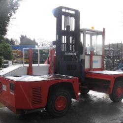 FANTUZZI MSF50U 5 TON SIDE LOADER FORKLIFT .