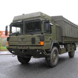 DIRECT MOD / ARMY MAN HX60 18.330 4X4 TRUCK