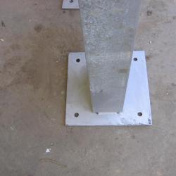 HEAVY DUTY GALVANISED STEEL GIRDER POST C/W BASE PLATE .