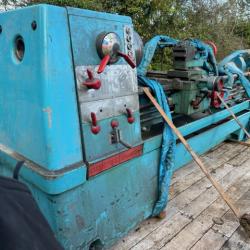 COLCHESTER MASTIFF 1400 LATHE 3PH WITH 2MTR BED.