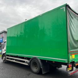 RENAULT MIDLUM 270 4x2 GLASS CARRYING TRUCK