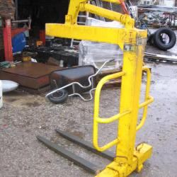 2 TONNE CRANE FORKS GOOD USED CONDITION