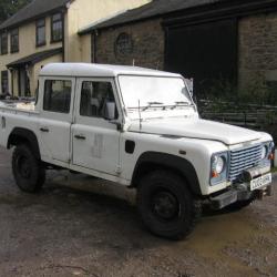 LANDROVER DEFENDER 110 DOUBLE CAB C/W WINCH .
