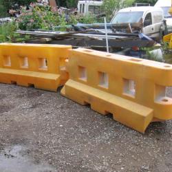 PLASTIC SAFETY BARRIERS. .