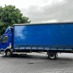 LEYLAND DAF LF 150 7.5T CURTAINSIDER .C/W TAILIFT