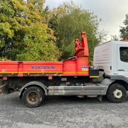 DIRECT COUNCIL MERCEDES ATEGO 1022 ECON UNIBODY TIPPER LORRY