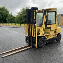 DIRECT IN FROM MINISTRY OF DEFENCE HYSTER 2.5 TONNE DIESEL FORKLIFT...