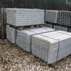 GALVANISED BOX SECTION BARRIER / FENCE POSTS 110mm X 70mm X 1400mm LONG