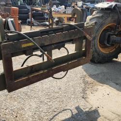 JCB 410 LOADING SHOVEL SIDE SHIFT QUICK HITCH .