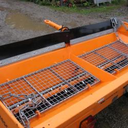 NEW / UNUSED RASCO RAS 2400 DROP GRITTER SPREADER