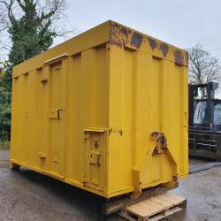 HL5 RORO HOOKLOADER WELFARE UNIT BOX BODY.