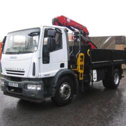 DIRECT COUNCIL IVECO 180E25 HMF CRANE DROPSIDE TIPPER
