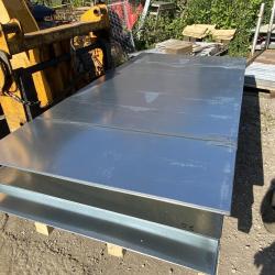 GALVANISED FLAT STEEL SHEET APPROX 2.5m X 1.25m X 0.9mm THICK