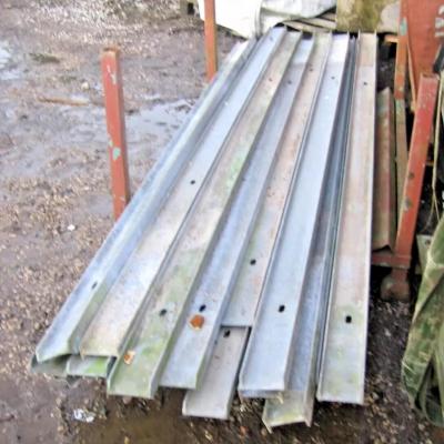 STEEL PALISADE FENCE / FENCING POST ..