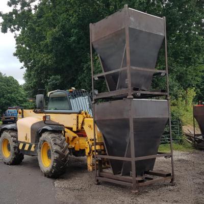 STEEL HOPPER / PALLET STORAGE BIN .