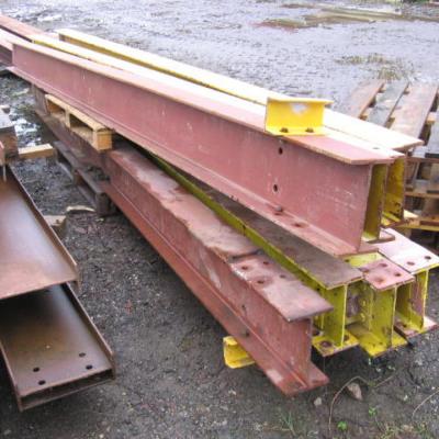 USED STEEL GIRDER / RSJ.. 254 X 146 X 43KG/M X 4.6M LONG (10X 5 3/4)