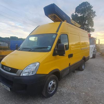 DIRECT COUNCIL IVECO DAILY VERSALIFT CHERRY PICKER