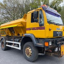 DIRECT COUNCIL MAN 18.225 4X4 GRITTER LORRY