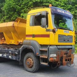 DIRECT COUNCIL MAN TGA 26.310 6X6 GRITTER LORRY